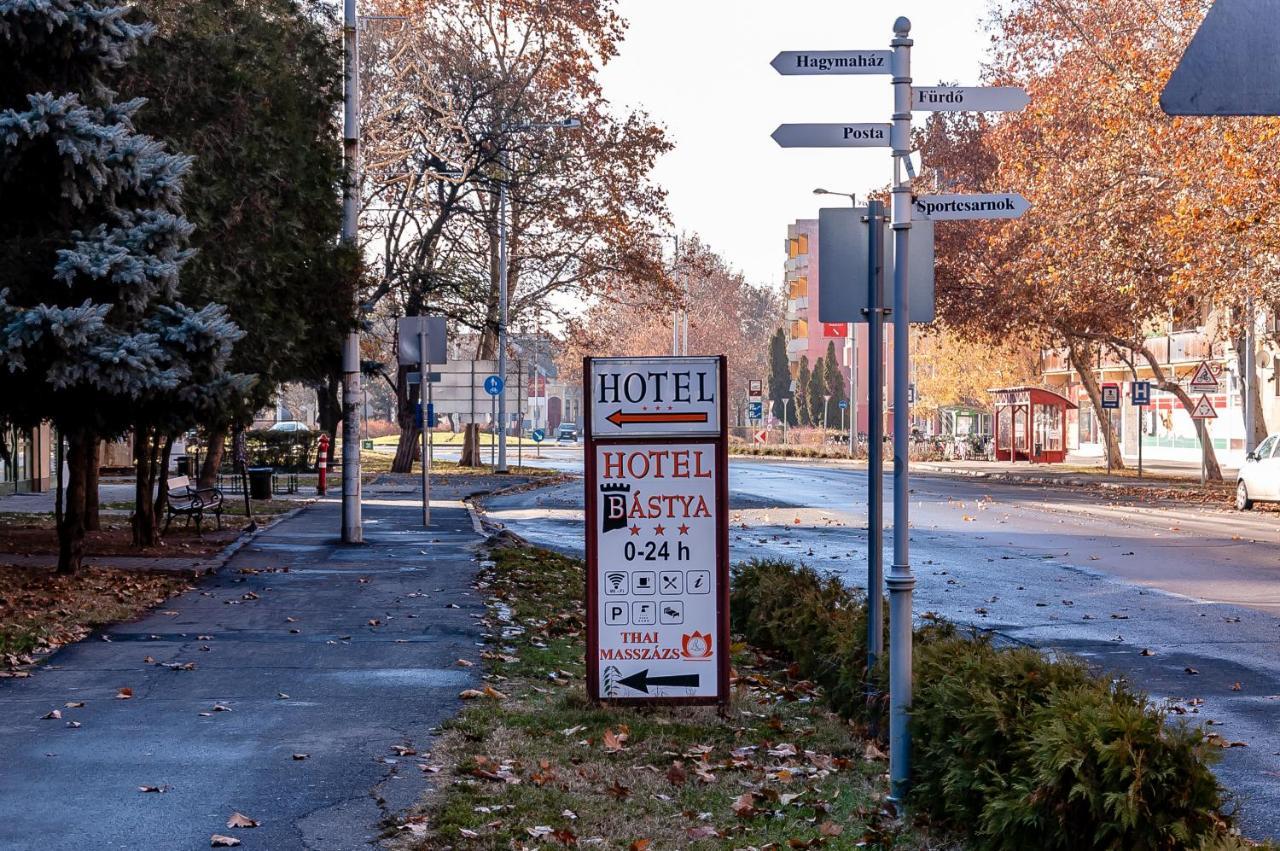Bástya Hotel Makó Exterior foto